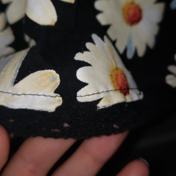 Sunflower crop top - Picture 3 of 3